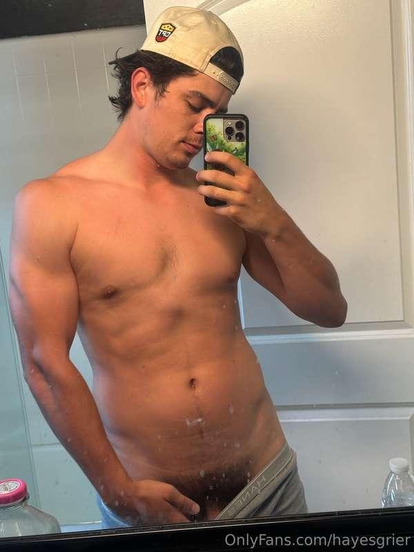 Good morning! Need someone to take care of this 😉