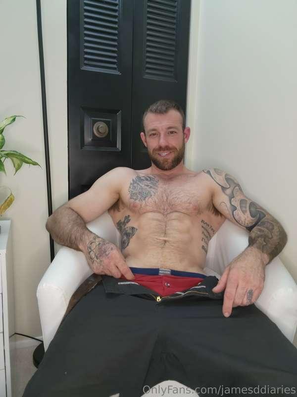 Wana see the rest? 😈 @jamesddiariesvip
