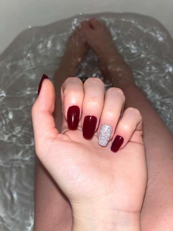 Je sais bien que vous préférez les pieds mais je suis trop f..