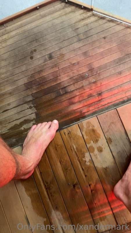 Nice and sweaty, DM for more? ;)