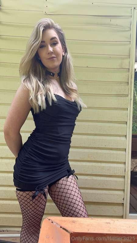 Would you take me out for drinks 😘