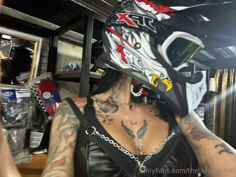 Want to give me a ride 🏍️?