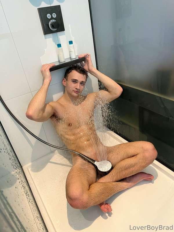 Shower head needed😈