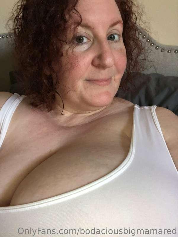 It’s PPV Friday! Small set of me in this white tank. No bra,..