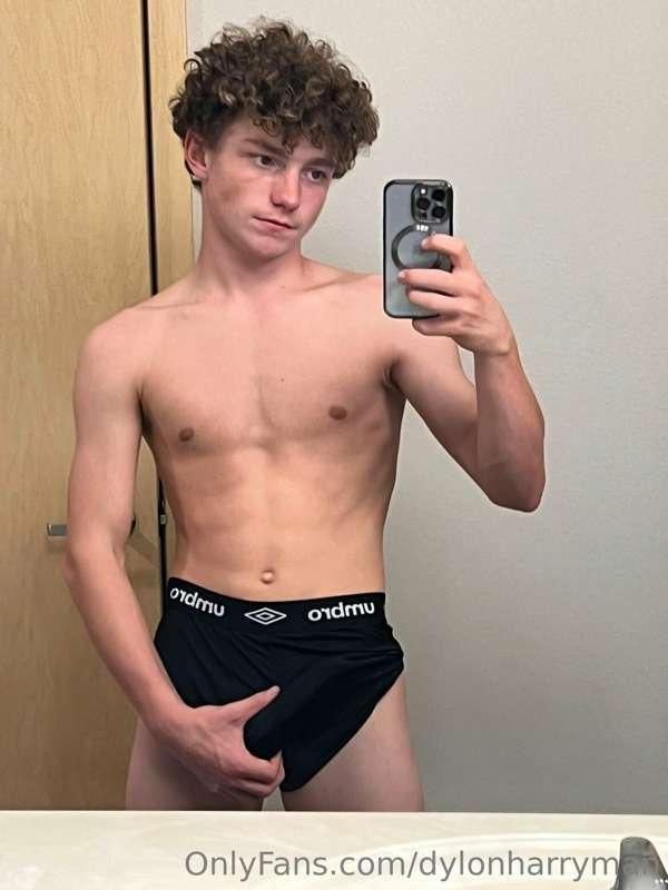 Hey I’m back yall daily pics and weekly videos