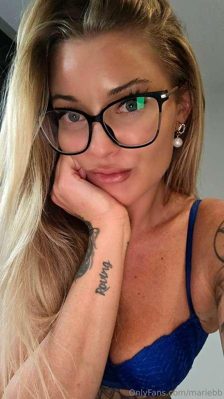 What's happening tonight for you? 💋