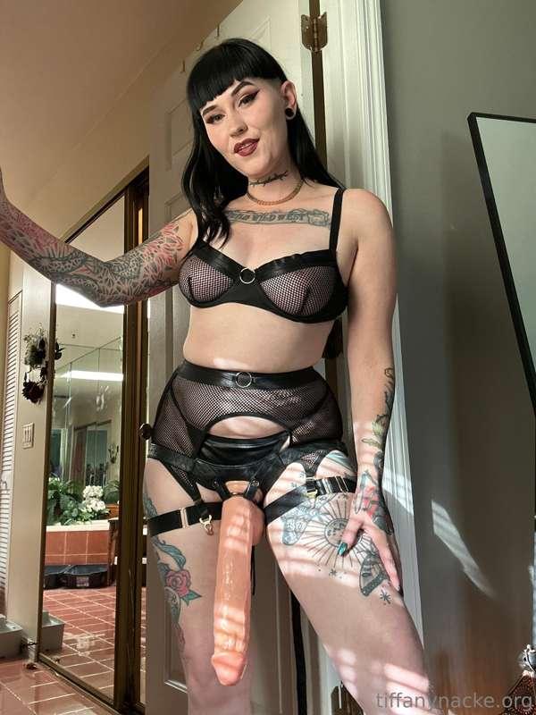 Mommy wants to see how many inches you can take