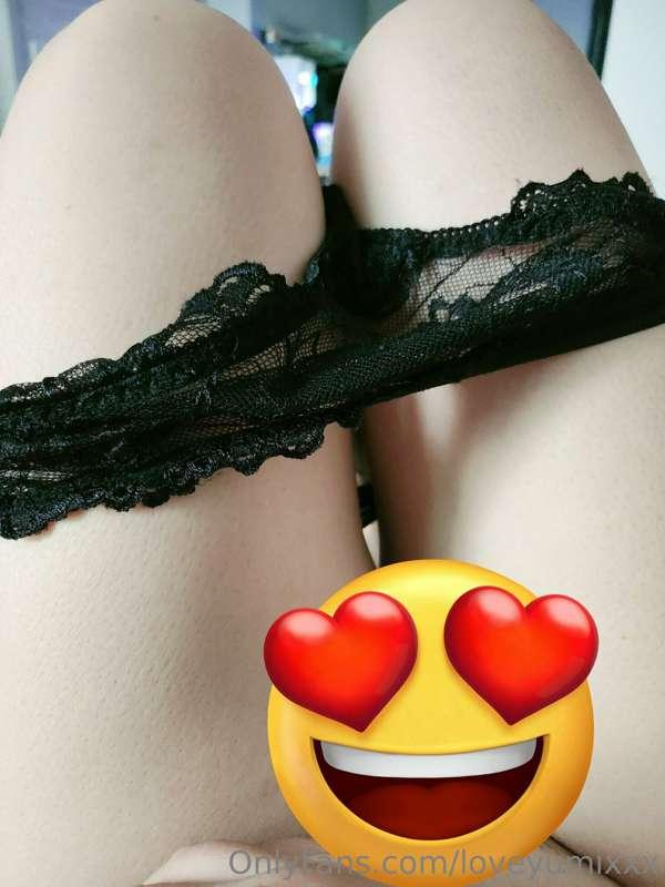 Do you like to lick pussy daddy? 😍