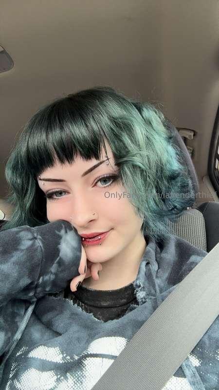 new haircut!! how we feelin this fine thirsty thursday :3 
