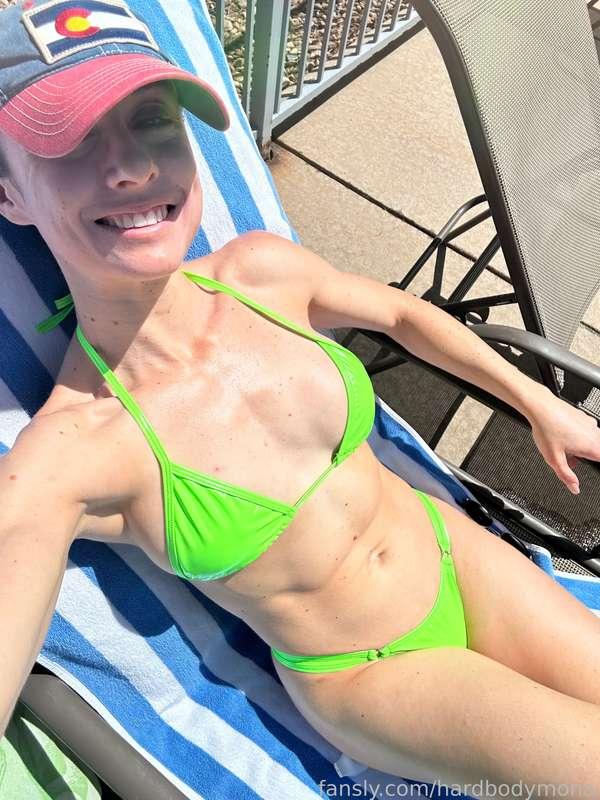 hardbodymona image #0