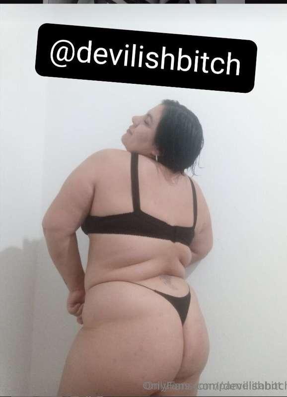 I AM @devilishbitch 💖🔥🌺 𝚂𝙲𝙾𝚁𝙴 🍌🌺 𝙵𝙾𝙾𝚃 👣🌺 𝙵𝙴𝚃𝙸𝚂𝙷𝙴𝚂 🎭🌺 𝙽𝚄𝙳𝙴𝚂 📷..