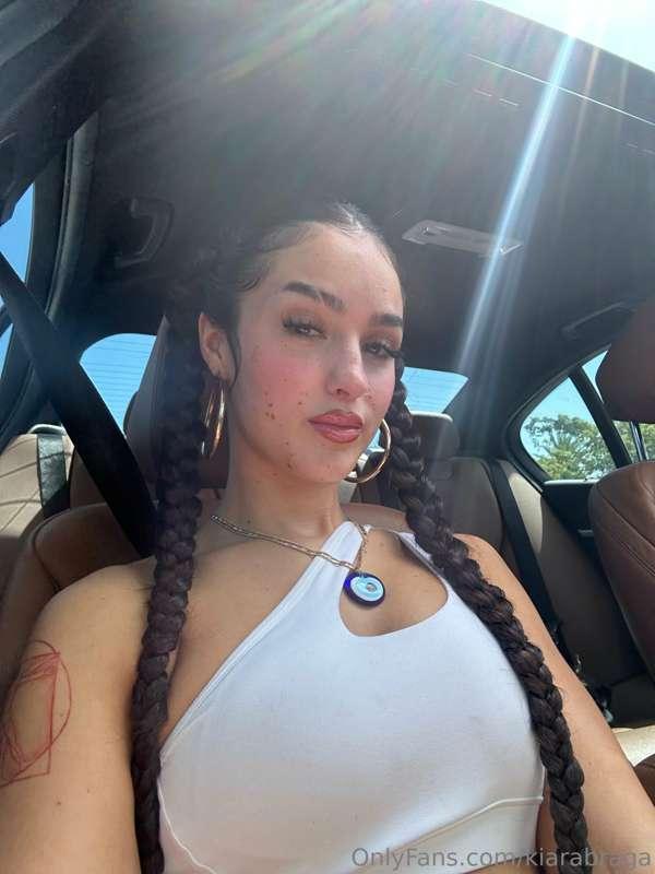 Swipe to see what inspired me today 👉🏻

My favorite material..