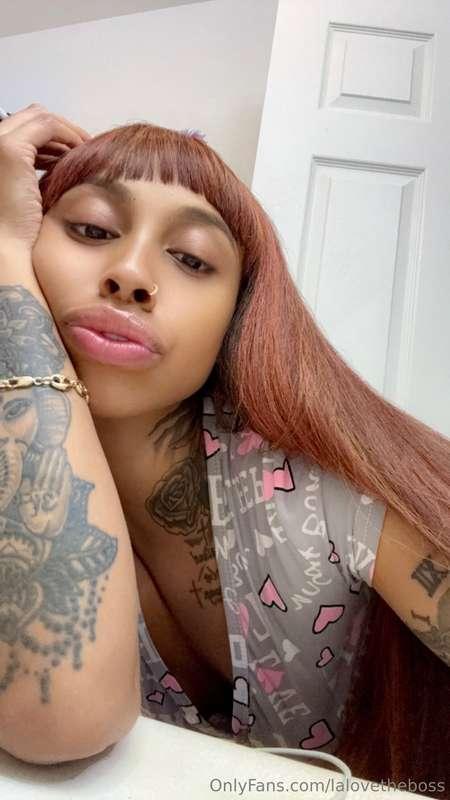 😈 checking my messages right first 5 to DM me get a surprise..