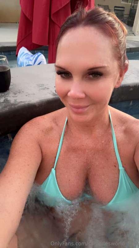 Wanna cum in 💦😈