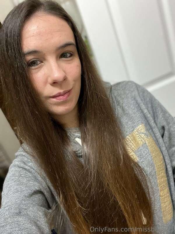 Hope you had a great weekend! I’ll be live on cam tomorrow! ..