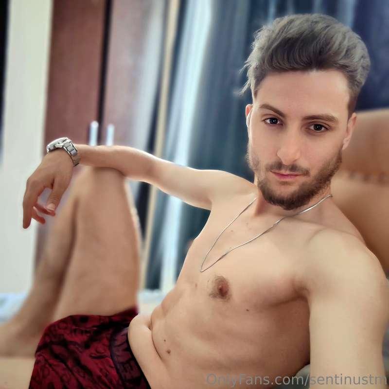 Kız sıkışmış yardım edeyim yok çıkaracan yırtacan külodunu t..