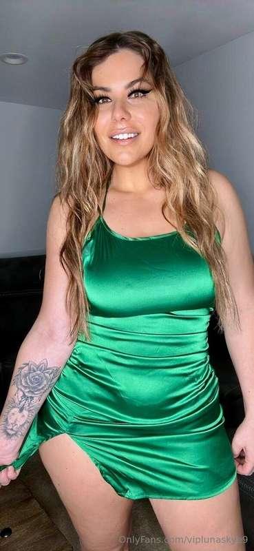 I’m wearing green, but do you want to still pinch me? 😉