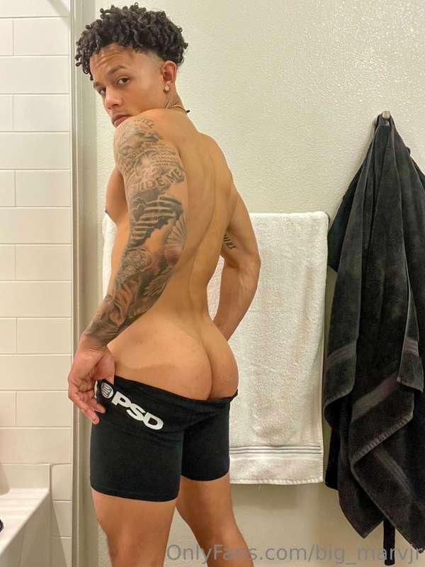 👀 what you lookin at?