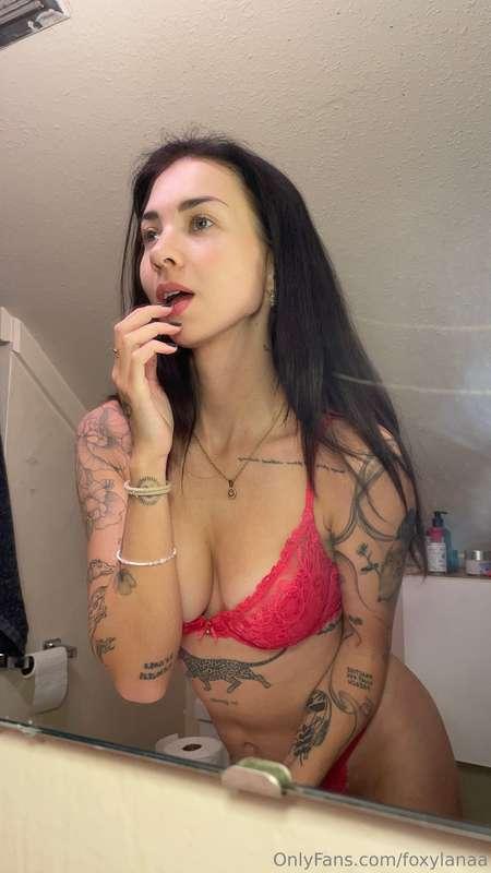 POV: i'm preparing for our valentines date🌹💋if u would see m..