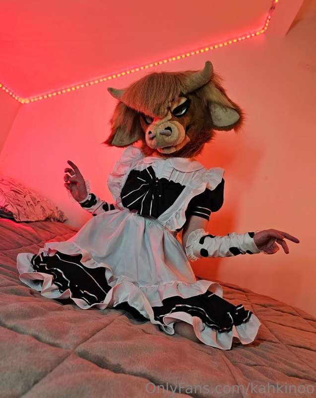 Talking of maid service, I'm all yours ♡