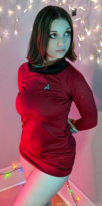 Are you standing at attention? 🫡🖖

#fyp #cosplay #startrek #curvy #dress #shorthair #legs #ass #pawg #titsmintsalad