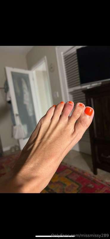 I almost broke my toe 😭😭😭 I couldn’t walk on it for days it ..