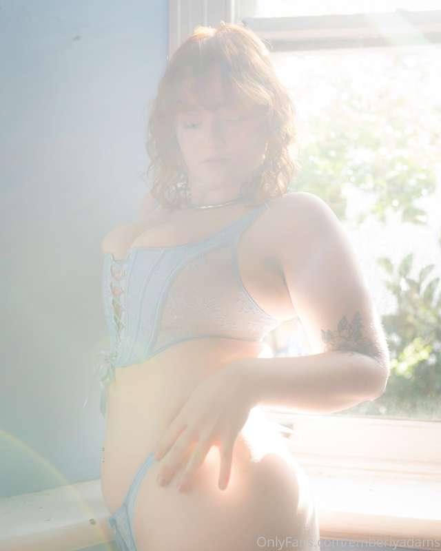 Have you seen the video I made in this set, making myself cu..