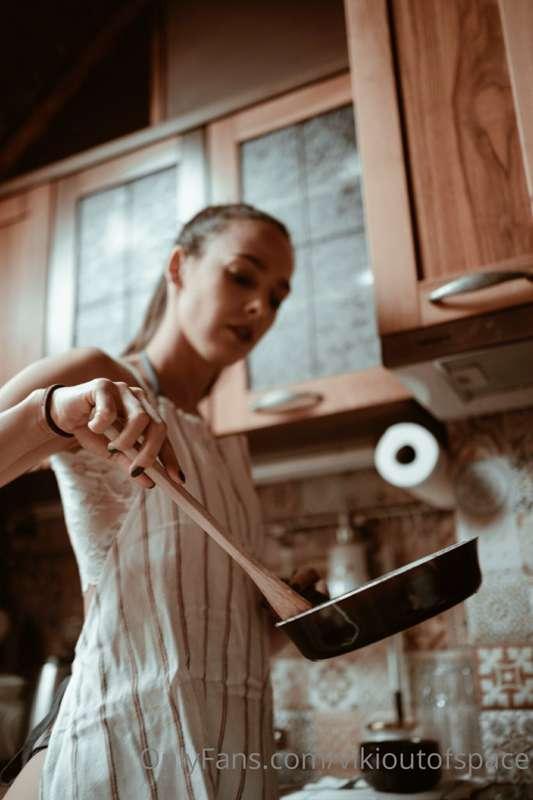 vikioutofspace image #0