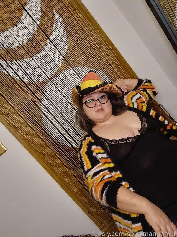 spicymangomilf image #3
