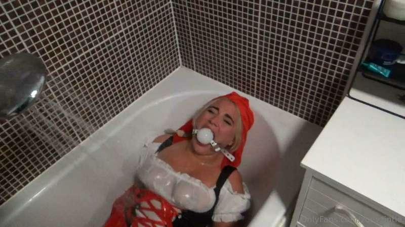 Things just kept getting worse for poor Little Red Riding Ho..