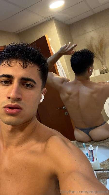 que tal va la semana rey? 😁 te dejo un par de fotitos para a..