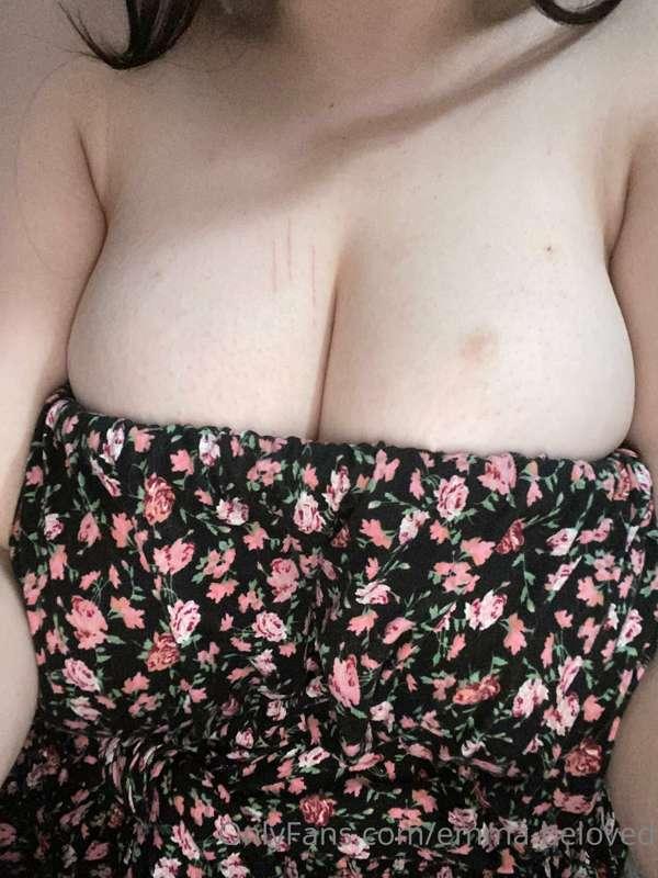 Tits got scratched ;-;
