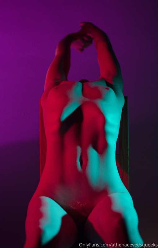 ♥️👀 I love stretching, don't you? 👀♥️