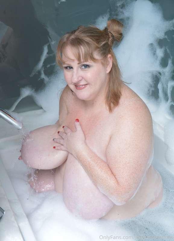 Rub a dub dub!