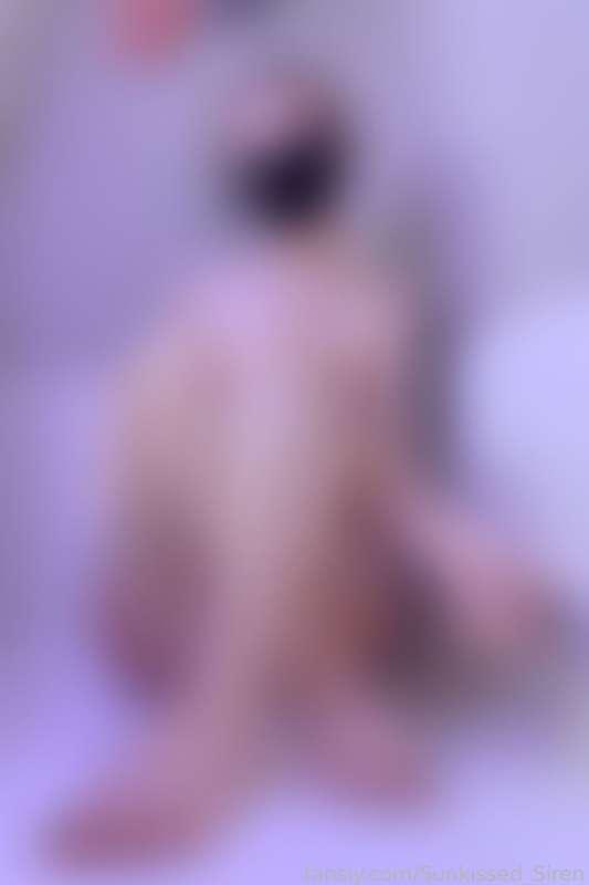 sunkissed_siren image #2