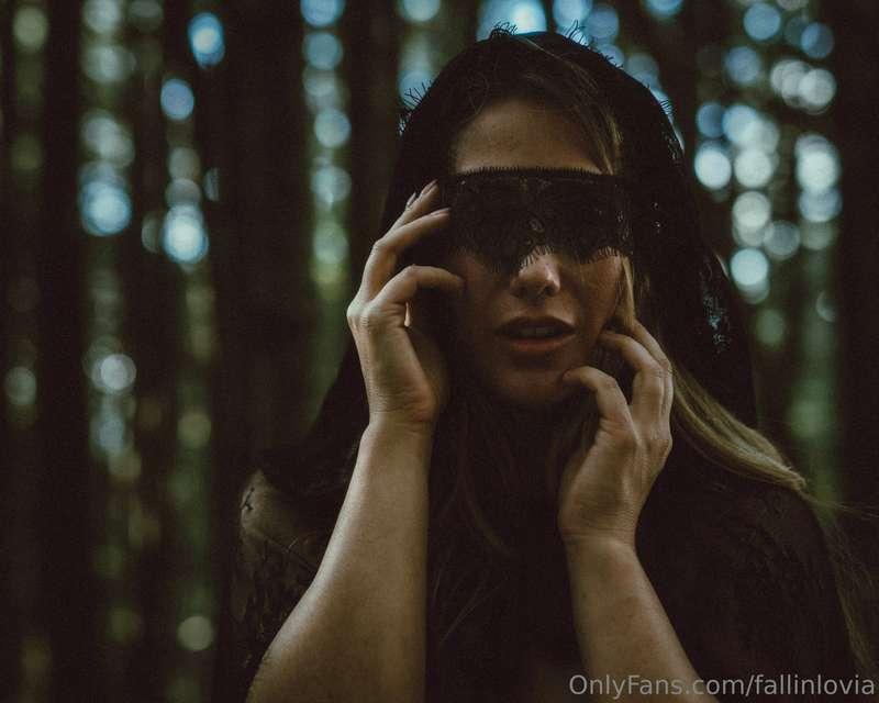 Ｉｎ　ｔｈｅ　ｄａｒｋ，　ｍｙ　ｓｅｎｓｅｓ　ｃｏｍｅ　ａｌｉｖｅ．　Ｗｈａｔ　ｗｉｌｌ　ｙｏｕ　ｓｈｏｗ　ｍｅ？😈