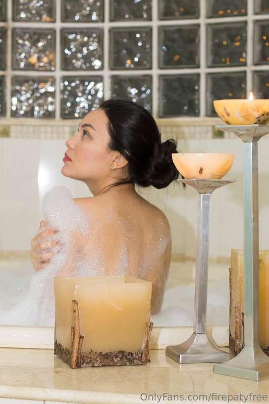 a bath for finish better the day... come here with me ;)