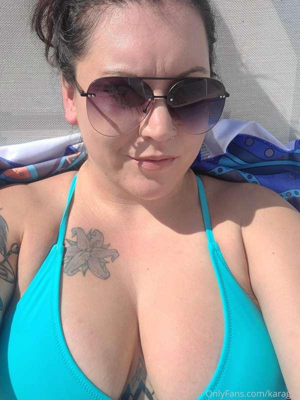 Birthday vacation mode!!! Who's spoiling me for my bday???