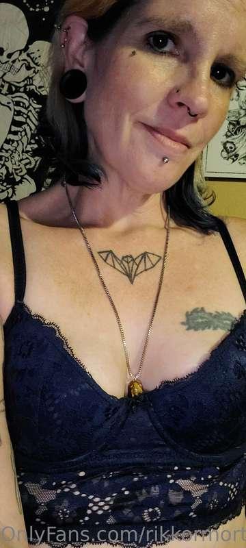 Happy titty Tuesday!!! Better late than never.