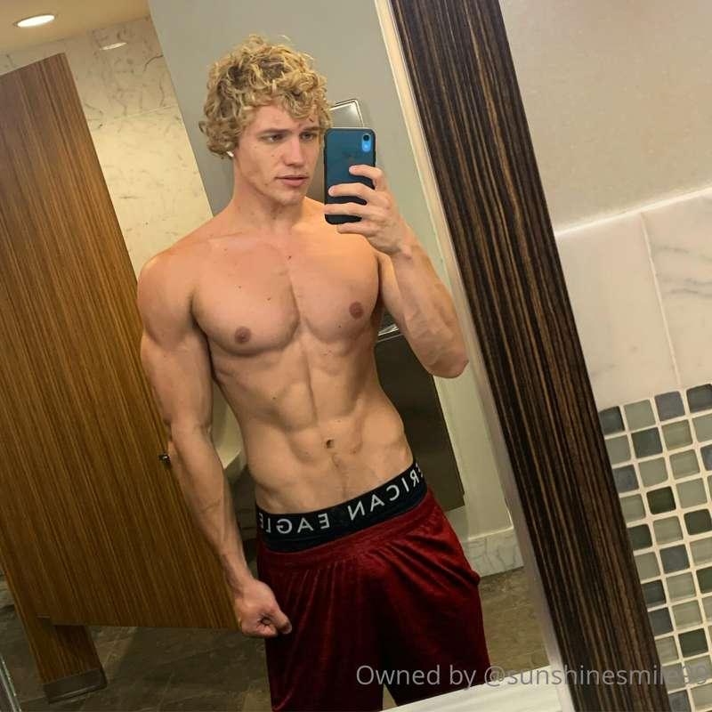 Happy Thursday babes ❤️😈👍🏼😱