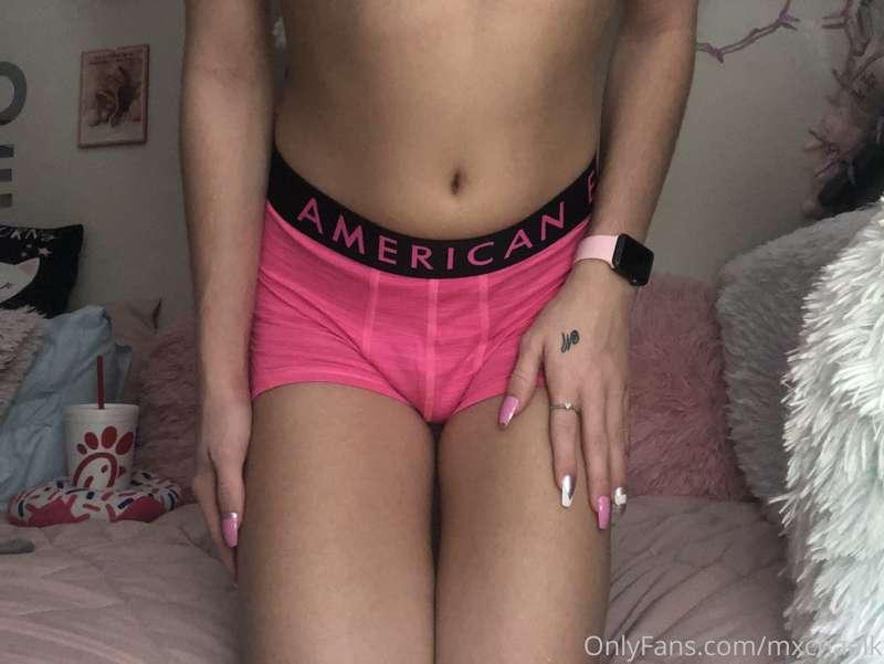 these are by far my favorite pair of underwear i’ve ordered🍑..