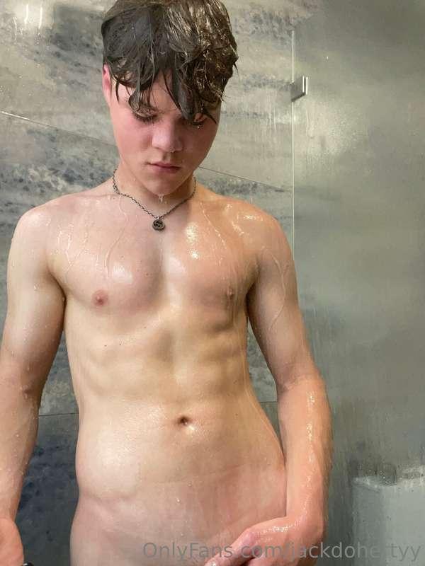 If we were roommates, would you take showers with me to save..