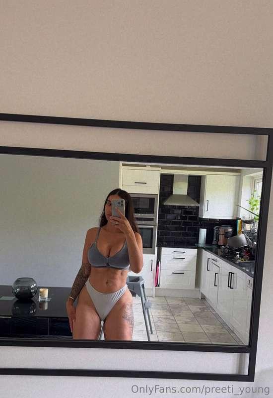 Hope you’ve got that cock out nice & hard for me !!