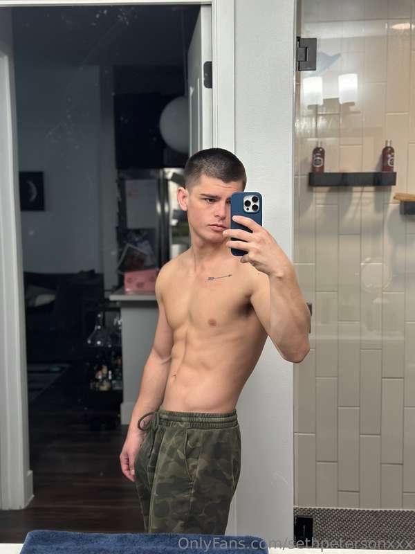 Now that I’m home from the gayvns, I can get back to posting..