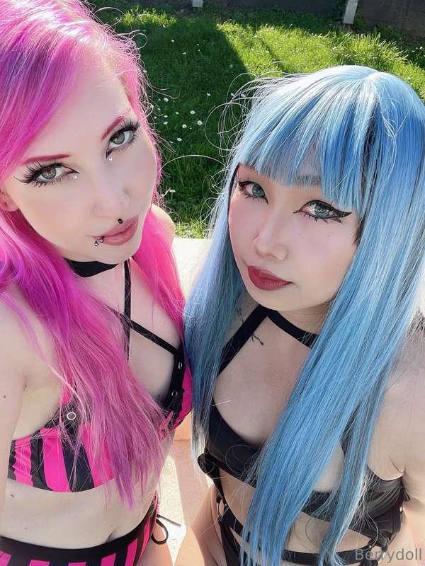 Poolbabes just wanna have fun 💦 Me and my lovely girl @cuteb..