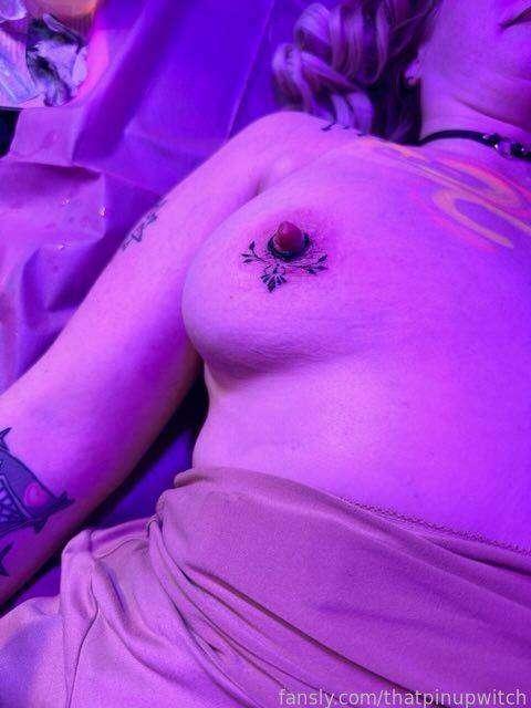 thatpinupwitch image #0