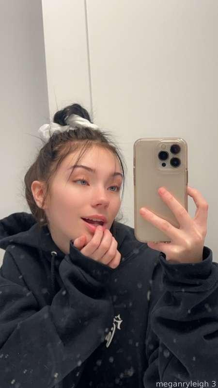 meganryleigh image #1