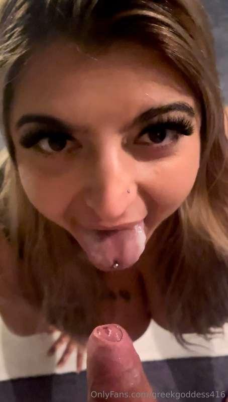 I sent this cum shot vid out for free. If you’re new and did..