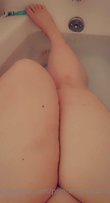 Happy thighs days pets😘