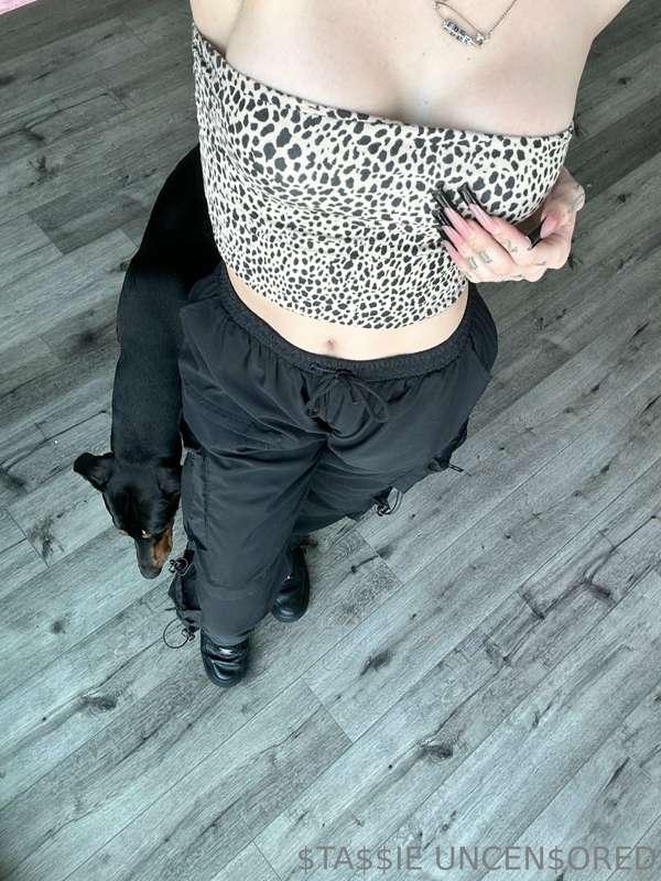 eat me till I moan hard💦💦